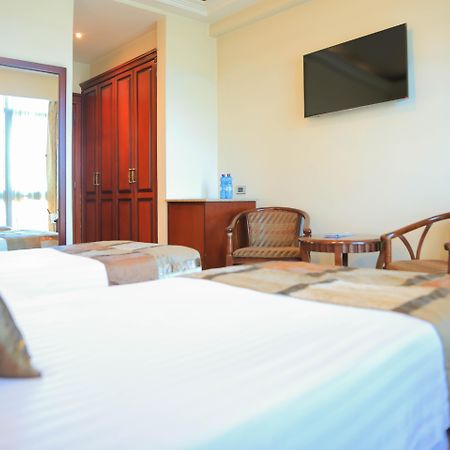 Swiss Inn Nexus Hotel Addis Ababa Exterior foto