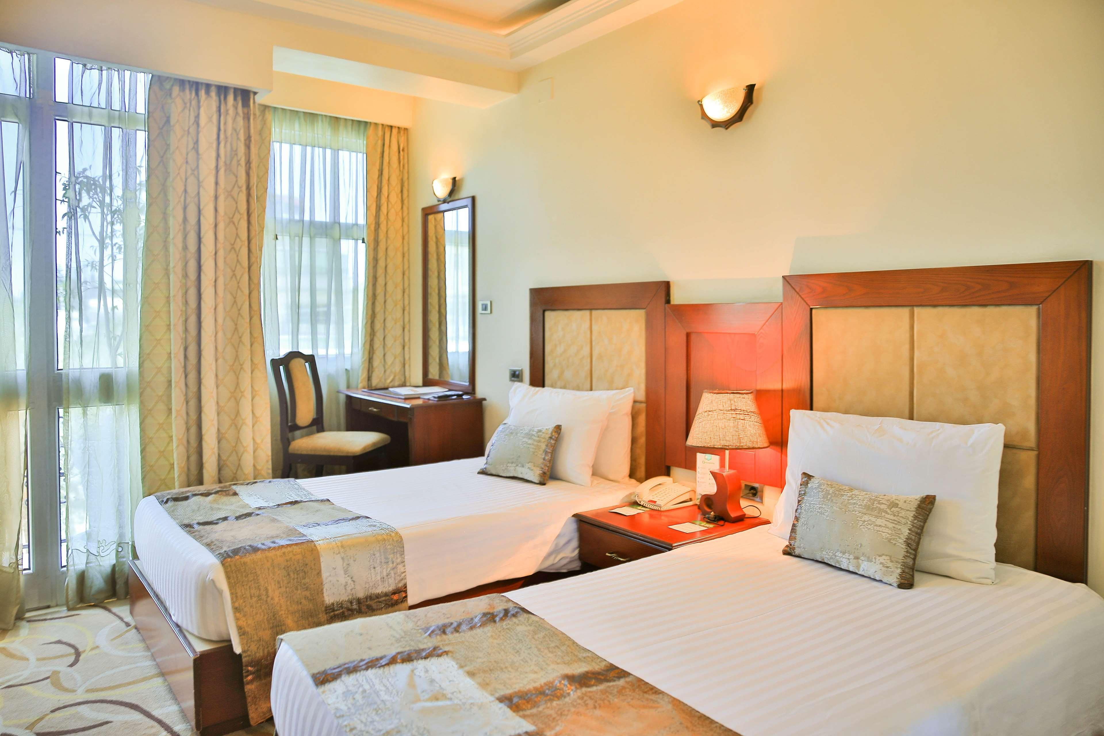 Swiss Inn Nexus Hotel Addis Ababa Exterior foto